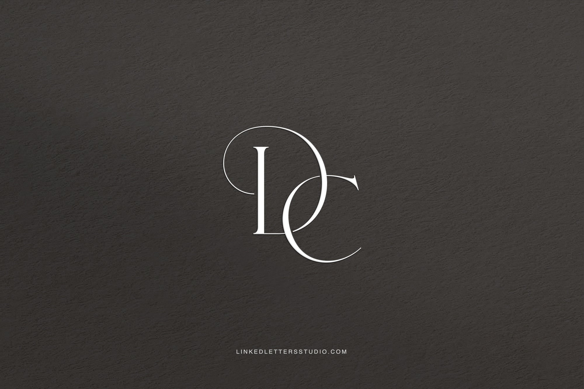 DC Monogram - Seraph